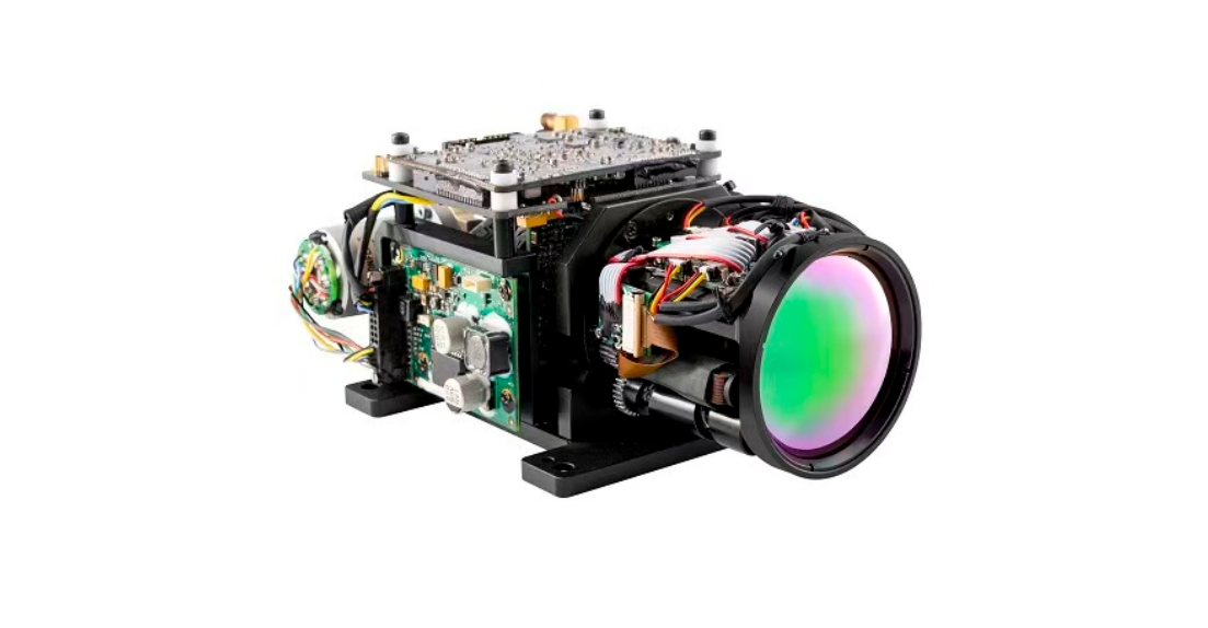 InSb 1280×1024 MWIR thermal imager
